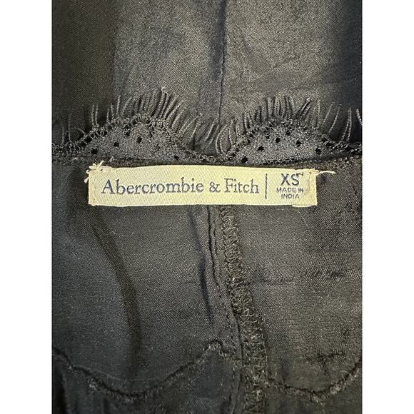 Abercrombie Black Lace Cami Top XS Y2K Grunge Coquette - Picture 7 of 8